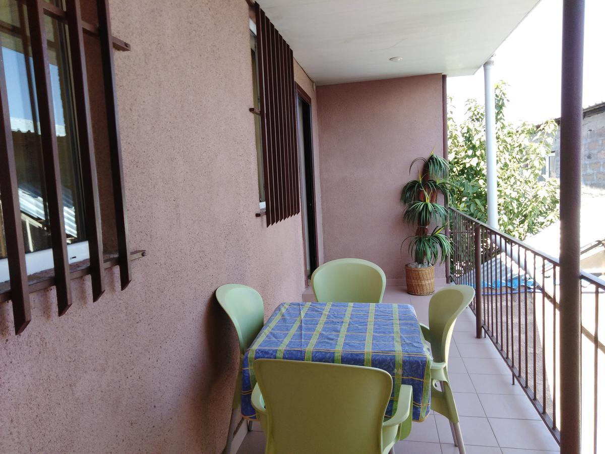 Rest Guest House 예레반 외부 사진
