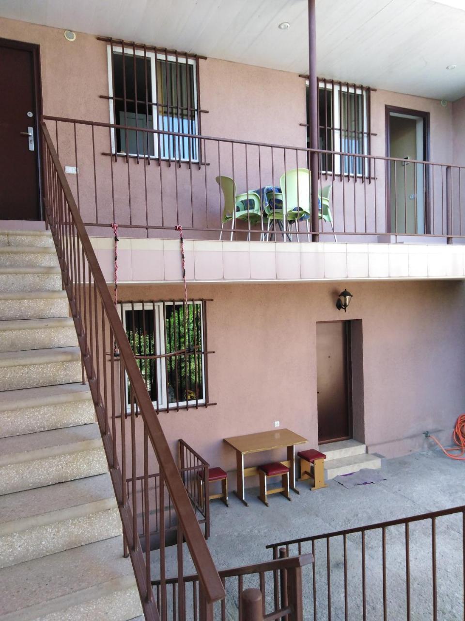 Rest Guest House 예레반 외부 사진